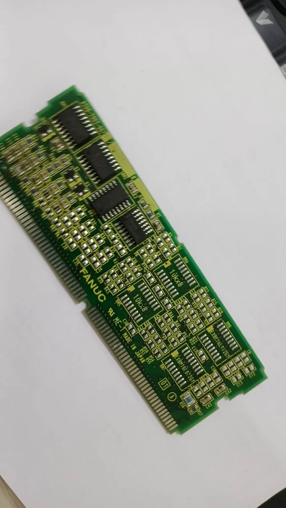 FANUC A20B-2902-067 CIRCUIT BOARD